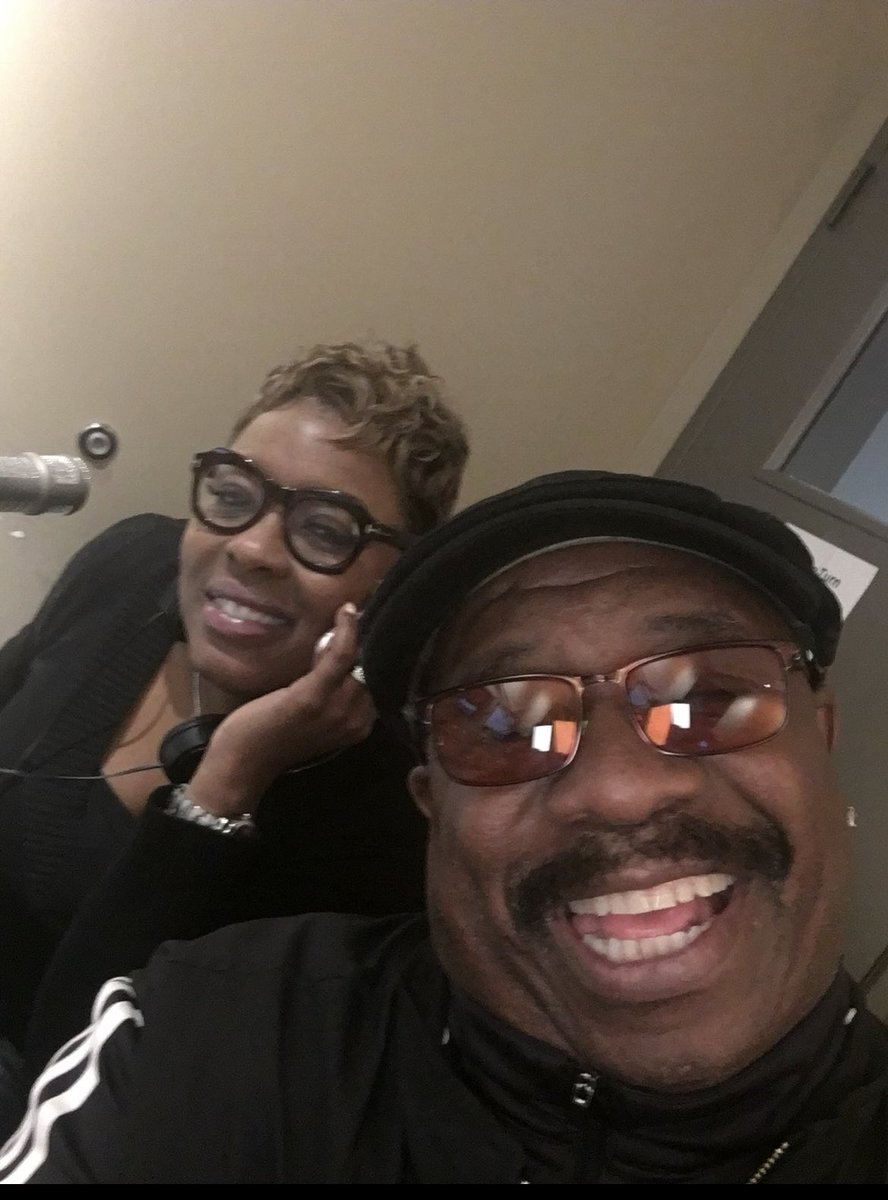 LipsbyCarla's tweet photo. Happy Birthday to this fool @janthonybrown_ #watchoutdehnow 🎊🎉🎂❤️📻😂 https://t.co/tDSudPrmJo