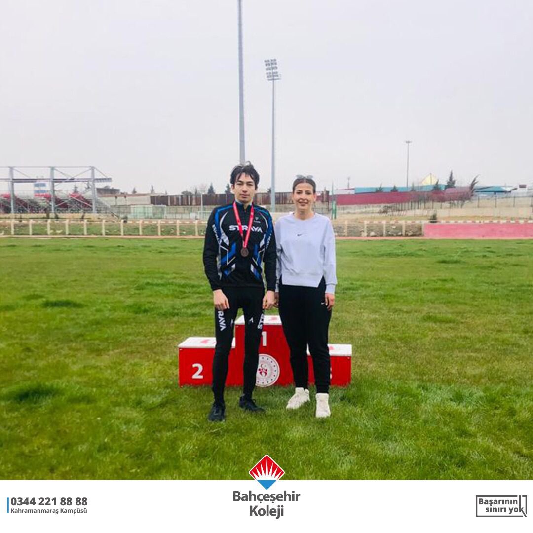 Okul sporlarının düzenlediği Gençler Atletizm 100 mt yarışlarında il 4.sü olan öğrencimizi kutlar, başarılarının devamını dileriz.

🏃‍♂️🏃‍♂️🏃‍♂️

#KahramanmaraşBahçeşehirKoleji

<a href="/osmandingis/">Osman Dingiş</a> <a href="/mehmetsanalocak/">Mehmet Şanal Ocak</a> <a href="/bahcesehir_k12/">Bahçeşehir Koleji</a>