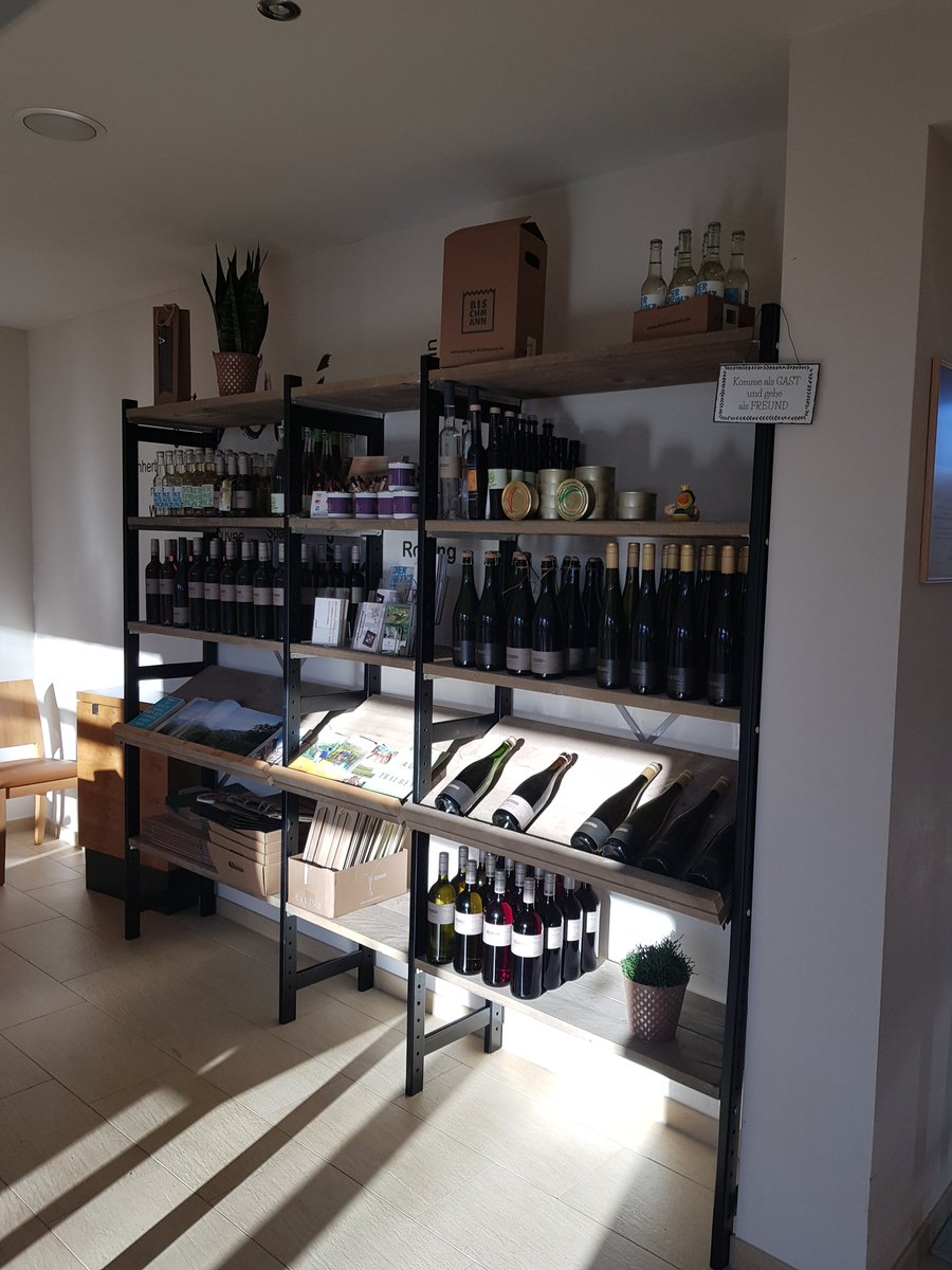 QuickRack's tweet photo. Weingut Bischmann aus Wintersheim( D) arbeitet mit das Scafforek.
#weingut# https://t.co/1lJOgcuhiV