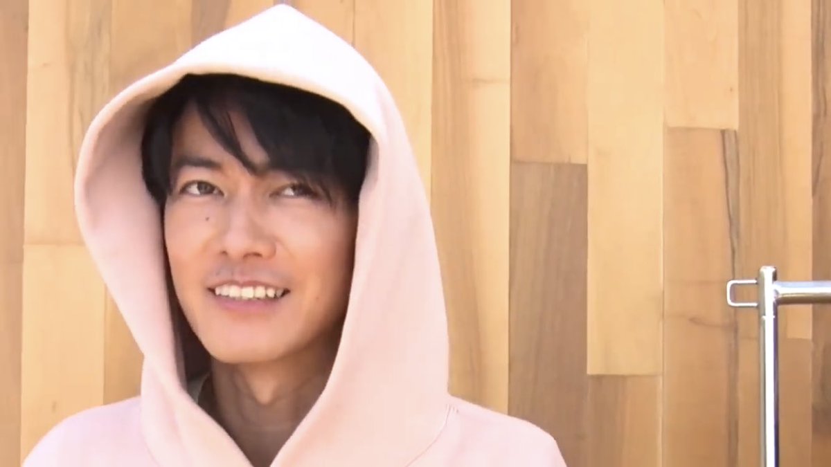 i9Dz4k1FjctcK1W's tweet image. これが、今日最後かな〜お誕生日ツイート❤️あー幸せでした❤️ありがと…そして誕生日おめでとう🎉 #佐藤健誕生祭2022