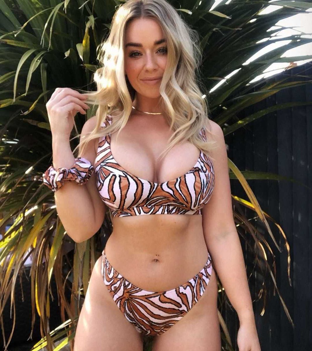 GoddessLeah6912's tweet photo. I'm your new Catfish Goddess

You worship me while I step on you🙇‍♂️
You pay me while I humiliate you
You thank me for using you 

Get to serving and sending me your hard earned money you pathetic pigs 🐷

catfishdom catfishkink paypig loser humanatm 2DFD porngoddes rtsub

#nsfwtwt https://t.co/Z9ryMWJFEO