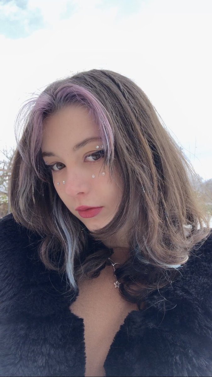 It melts and disappears ⊹ ₊˚

#MSD #MOASelcaDay #BEOMGYU
#CBG <a href="/TXT_members/">TOMORROW X TOGETHER</a> <a href="/TXT_bighit/">TXT OFFICIAL</a>