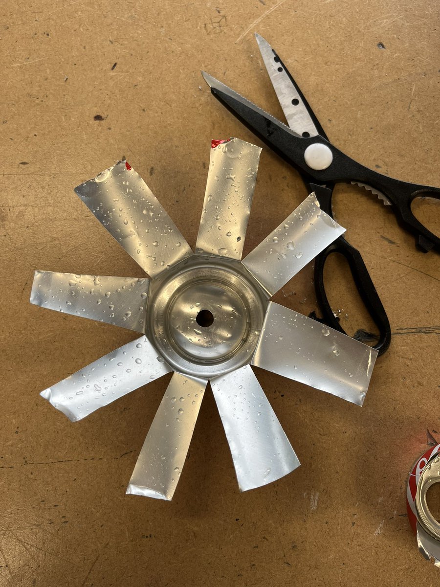 MrsBriggsDA's tweet photo. Having the best time in the workshop @DeltaDarton for our STEAM Club @BLOODHOUND_Edu project! https://t.co/XwRVl47MaA