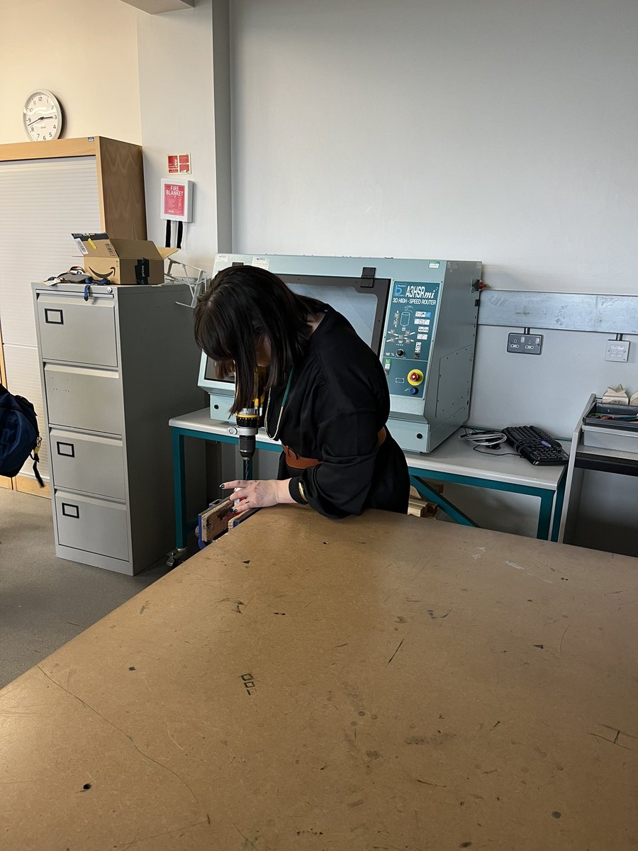 MrsBriggsDA's tweet photo. Having the best time in the workshop @DeltaDarton for our STEAM Club @BLOODHOUND_Edu project! https://t.co/XwRVl47MaA