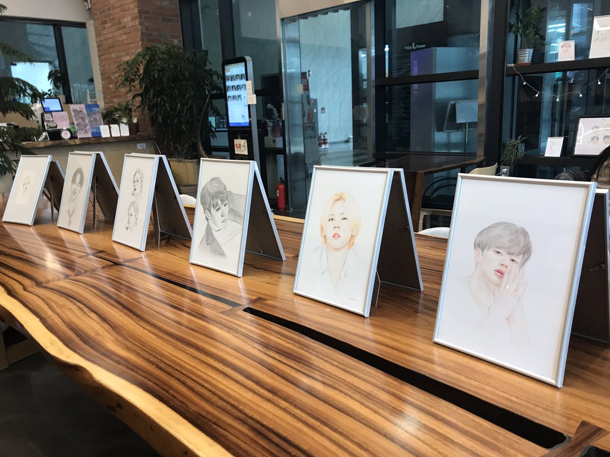 Melody_bhmh's tweet photo. #비투비와_함께하는_10번째_노래
#비투비_멜로디_우리함께_노래해
지난 20일에 들렸던 카페, 진짜 쉬고갈 수 있었던 카페였어요. 예술 전시회 같은 그림들을 하나하나 보면서 감탄했습니다..👍 (멜로디는 금손밖에 없나봐..) 정성스럽게 준비해주셔서 감사합니다💙 https://t.co/N9kYuWwI4U