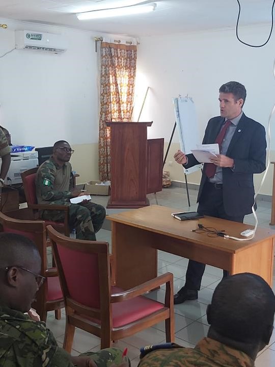 ESIG_Yaounde's tweet image. As part of exercise OPEMAPA, #IWC has been honored to receive representatives from #ICRC, #NUDP, #HCR and #OCHA, came for testimony about #NGO actions in conflicts’ areas, and explain their expectations towards armed forces deployed in Peace Keeping Operations.