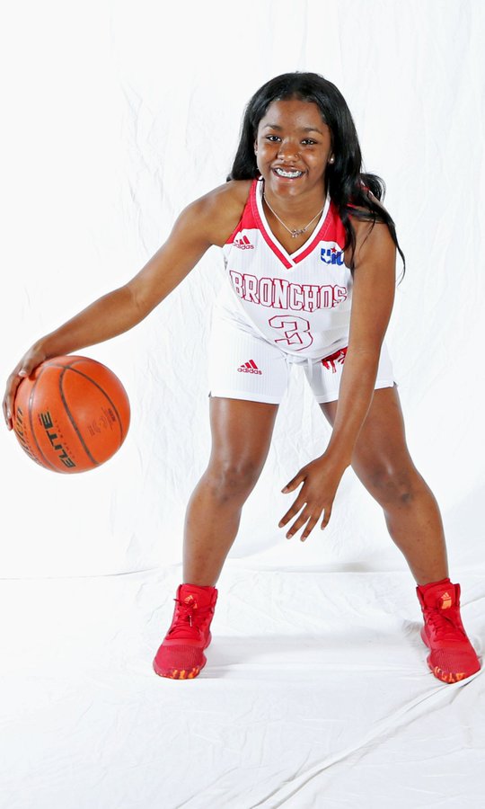 🏀 Nesha Stephens
 ♥️ Senior PG
✅1,000 pts 
✅District 2-6A Offensive MVP 
✅4 year Starter
✅OHS Over All MVP ( 3 Consecutive Years)
✅3.4 GPA

Thank for for representing Odessa High School! <a href="/30_nesha/">Neshaa</a> @OCwranglersWbb