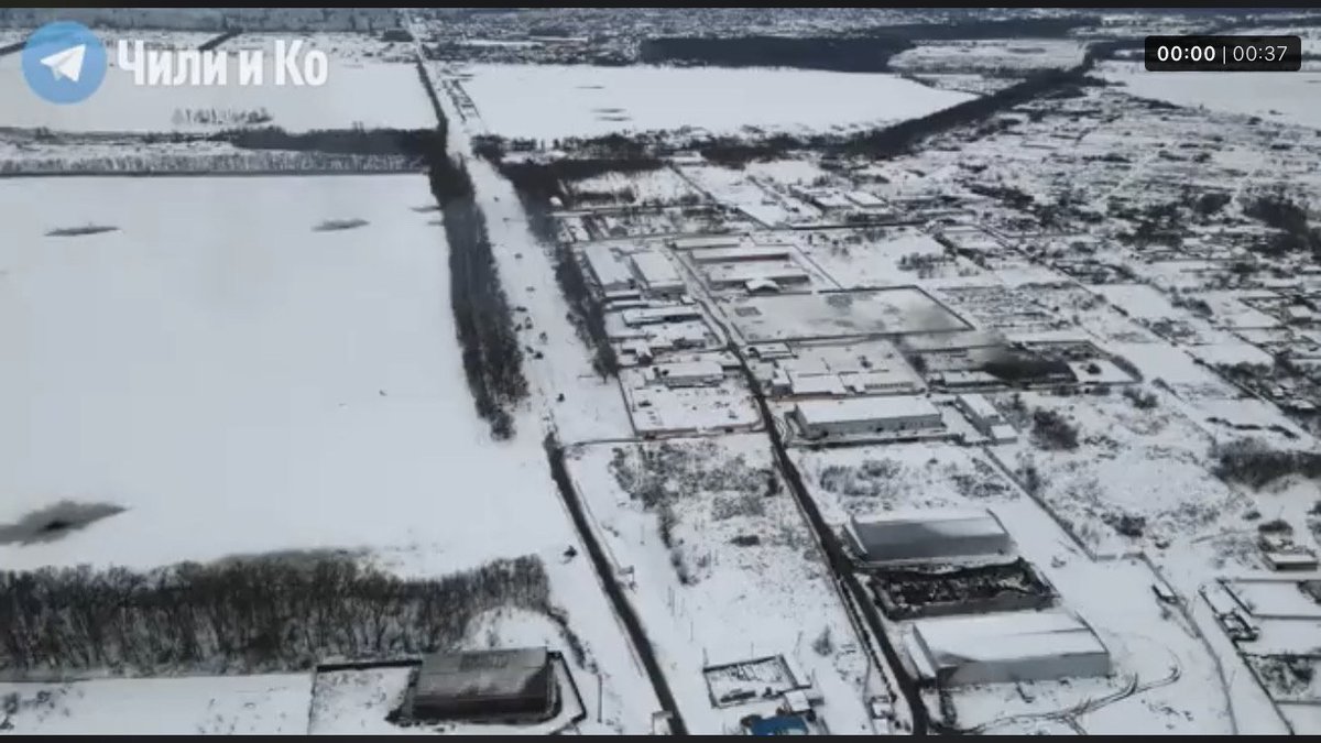 RedIntelPanda's tweet photo. #Gelocation here:
Just NW of the E-40/Sonoran St intersection, NW of #Kharkiv, #Ukraine.
(50.0704535, 36.3742210) https://t.co/qNBAzLHLs7