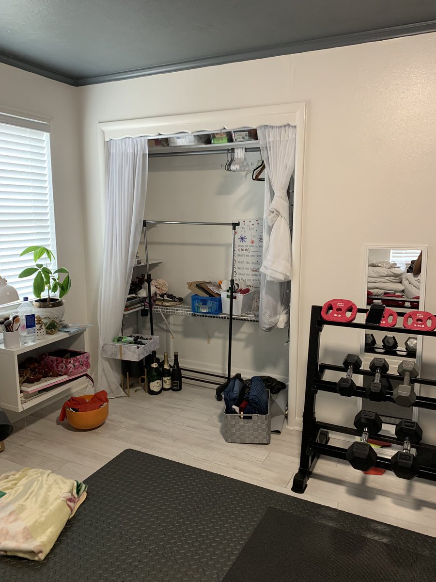 Arturow007's tweet photo. Before and after…. #Cloffice https://t.co/Crzehh8Lws