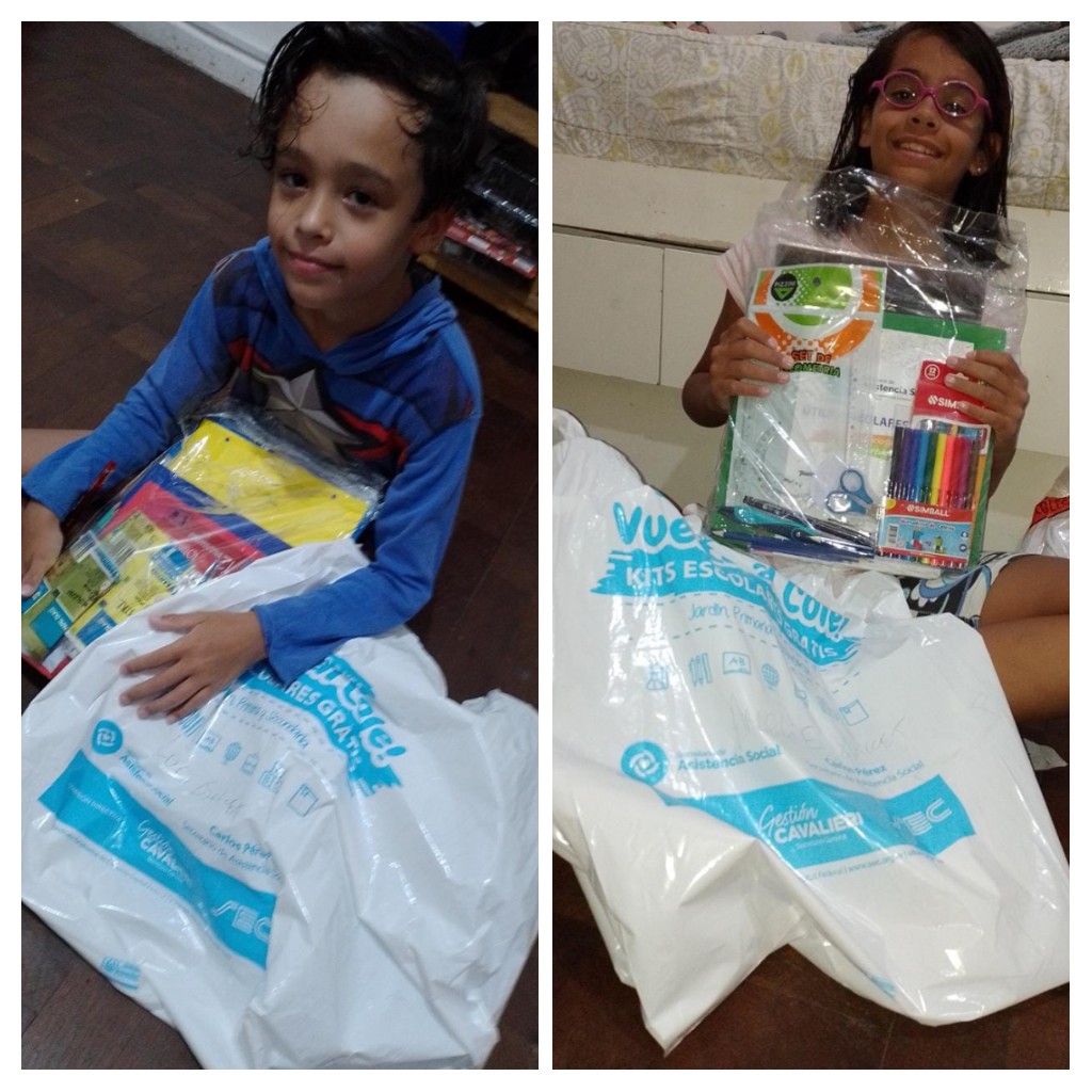 MartisSec's tweet photo. Como siempre nuestro agradecimiento al Cro. @CarlosPerezSEC y a la secretaria de Asistencia Social por los kits escolares para los niñ@s de las compañeras de Milcien 💪💪💪   🤜🤛 @Cavalieri_SEC @GustavoINCSA #Militanciaeslealtad https://t.co/l4ICec2XzD