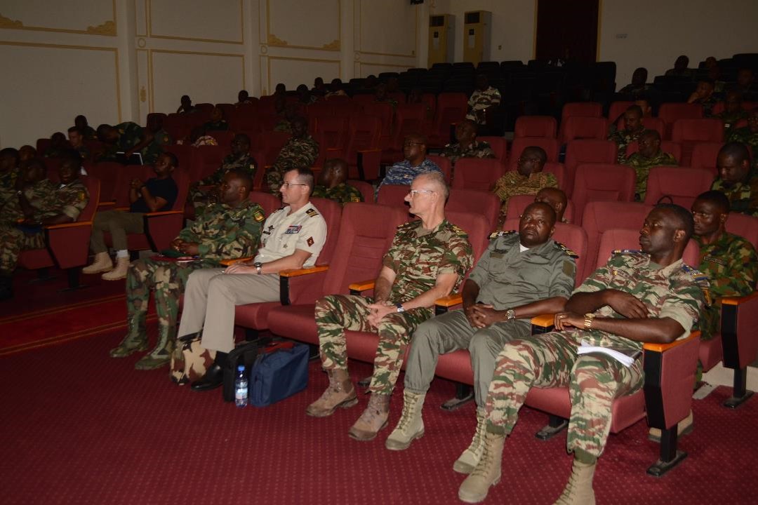Tuesday, march the 15th, #IWC has been honored to welcome BG MABIN, head of French🇫🇷 Elements in Gabon🇬🇦 #EFG. He came to share with the auditors his own experience of counter-insurgency operations.