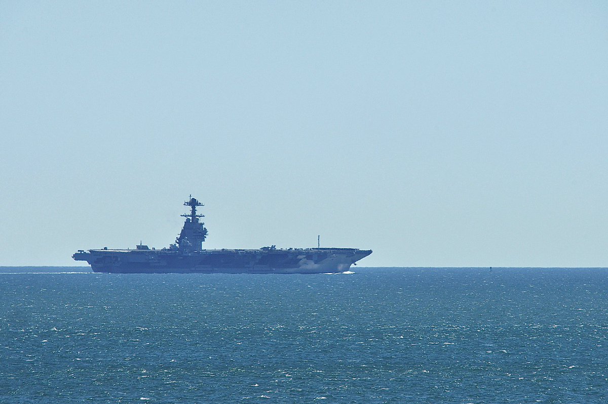 Leader of her class the USS GERALD R. FORD (CVN-78) 🇺🇸 six miles off the coast of Virginia Beach in the South East Sea Lane. #USNavy  #USSGeraldRFord #CVN78 #ShipsInPics