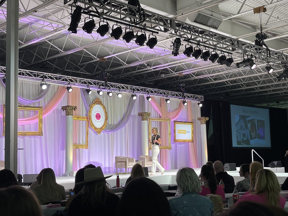 OFFPRICE Show tweet media