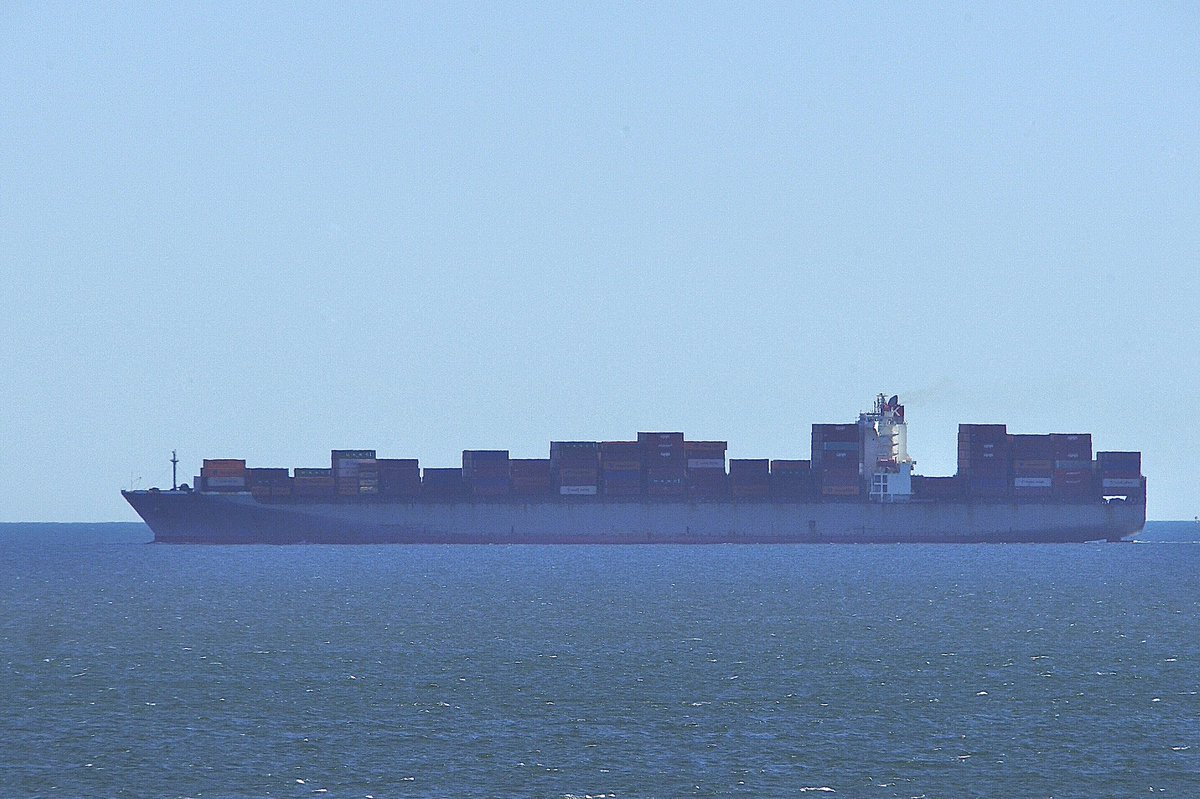 johnmorgan726's tweet photo. The “K”Line / HUMAN BRIDGE, IMO:9302164 en route to Norfolk, Virginia, flying the flag of Panama 🇵🇦. #KLine #HumanBridge #ContainerShip #ShipsInPics https://t.co/4j6vVwWPVz