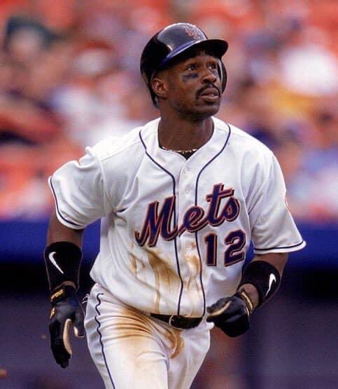 Happy Birthday to former Tommy Davis (83) and Shawon Dunston (59).  