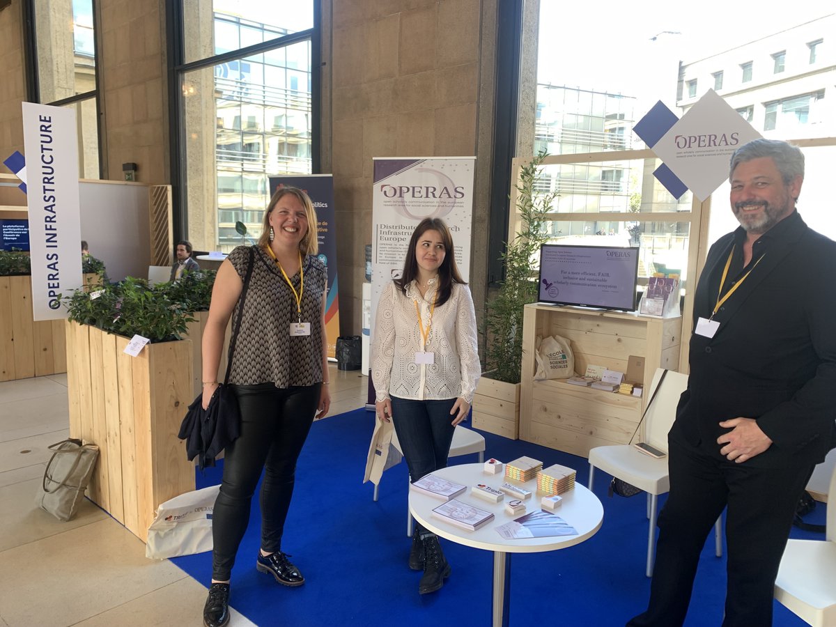 The coordinator of <a href="/OPERASEU/">OPERAS Research Infrastructure - not posting on X</a>, one of the 11 #EU_RIs to be included in <a href="/ESFRI/">frits hermes</a> Roadmap2021, highlights "OPERAS ESFRI is one of the main instruments to empower participatory research through multiculturalism &amp; open scholarly communication" on citizens engagement @#PFUE2022 sideevent