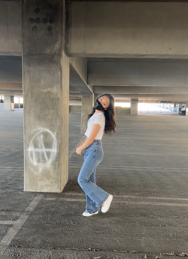 cloudy ◜◡◝ tweet media