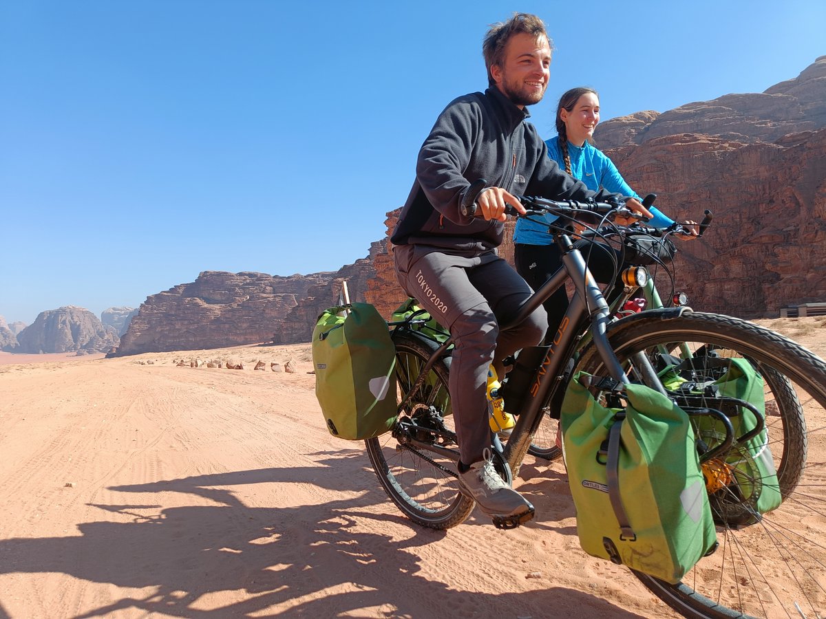 Just married and ready for the big adventure! Belgian Santos Riders Tom and Sarah set out for the Middle East on September 13 with their brand new Travelmasters. A truly special honeymoon that lasted 6 months. They covered 6801.9 km &amp; visited 12 countries santosbikes.com/nl/santos-stor…