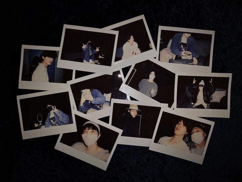 kkukstudio's tweet photo. taken by hobi 📸 https://t.co/VGVZONANaF
