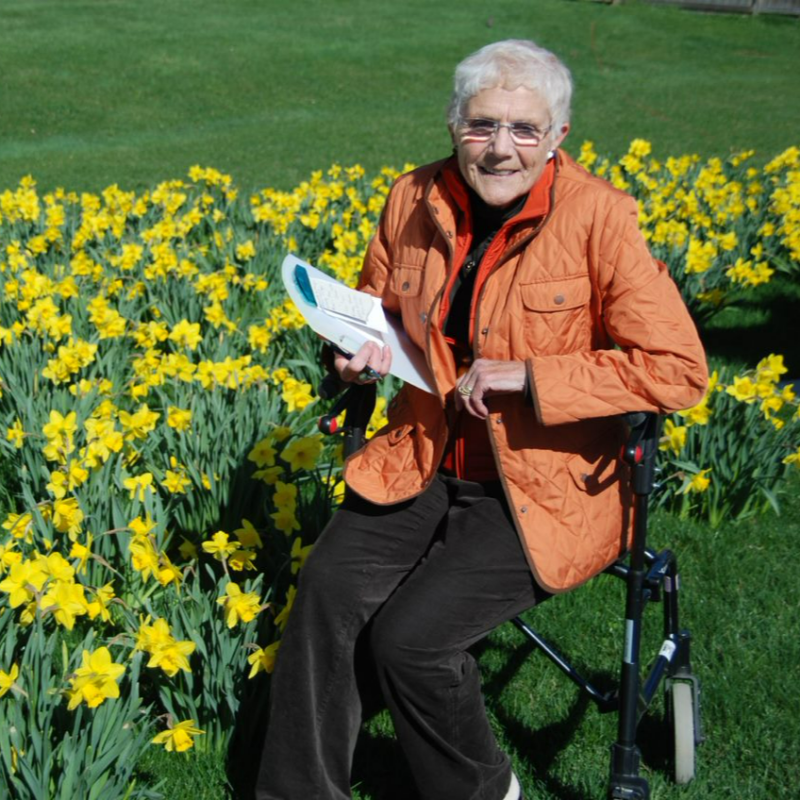 cancersociety's tweet photo. We’re so inspired by Sheila, whose Gardens of Hope have raised thousands of dollars in support of the cancer cause over the years! 💛 Like Sheila, you can help hope bloom for Canadians with cancer by hosting your own fundraiser during our #DaffodilCampaign. Learn more ⬇️