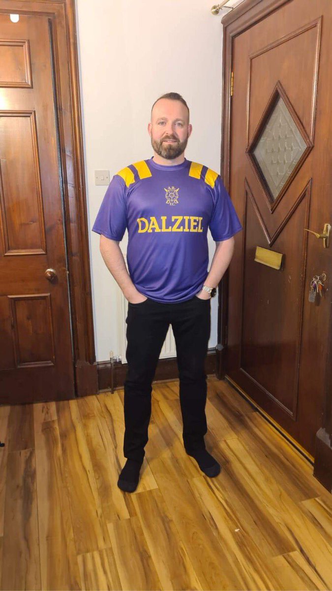 OldRovers's tweet photo. Another lovely retro top from @WorldRetroShirt #albionrovers away 1994-95. Thanks to ex-Rovers player @MartinScott21 for sharing. What do you think of this beaut?😍 #arfc #oldroverspics https://t.co/eDaUfveOUE