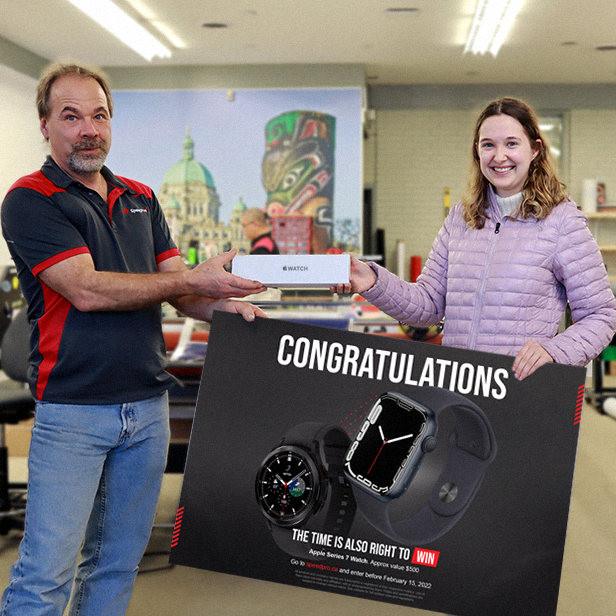 SpeedproCanada's tweet image. SpeedPro Canada is excited to announce the winner of our "Gift of Time" contest; Beth Atkinson. SpeedPro Victoria owner, Rodney Richard, presented the Apple watch to Beth.  Congrats and watch for more SpeedPro Canada contests! #SpeedProCanada #SpeedProVictoria #getnoticed #signs