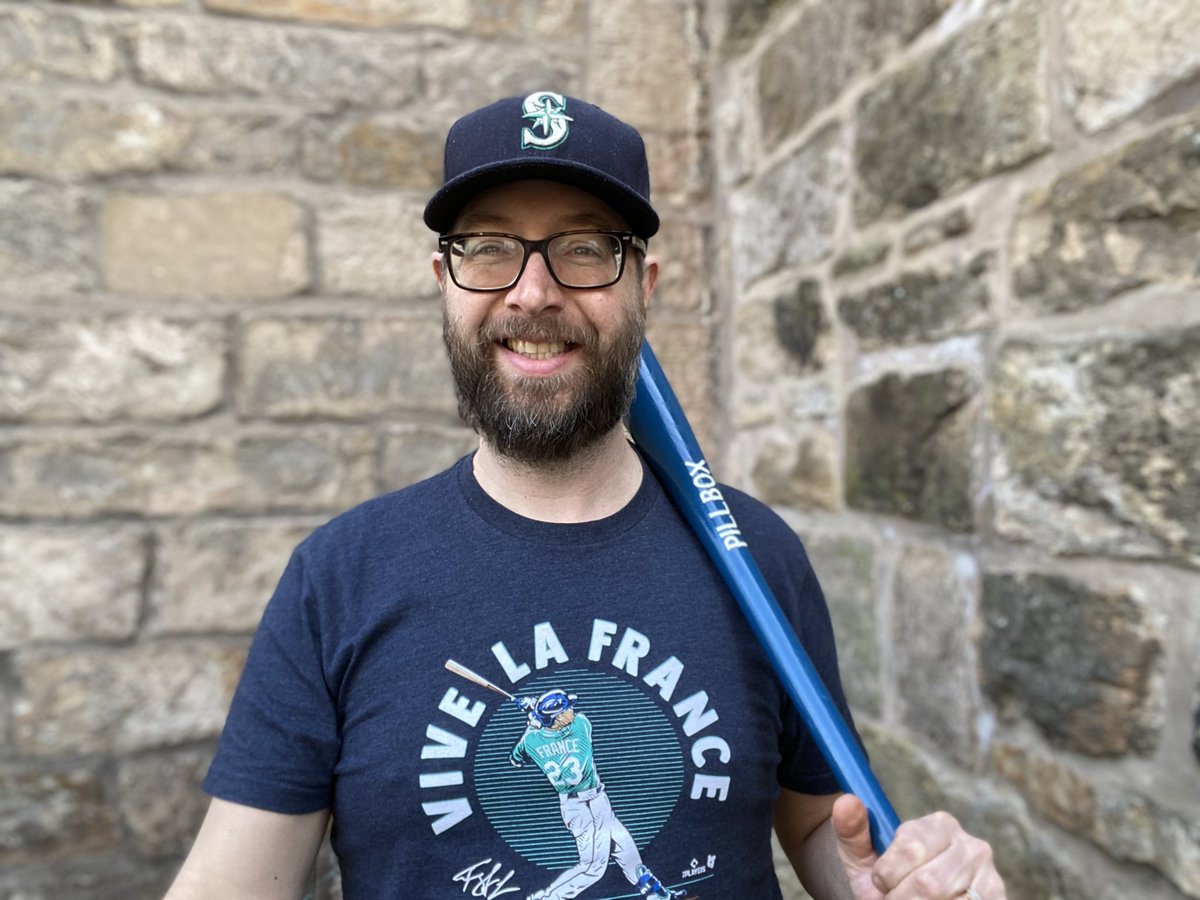 UKMariner's tweet photo. Let’s make #MarinersMonday a thing this year. If you are wearing some Mariners merch today, let’s see it! https://t.co/332DheQ0BG
