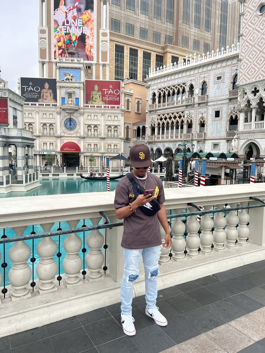 Drew Wright tweet media