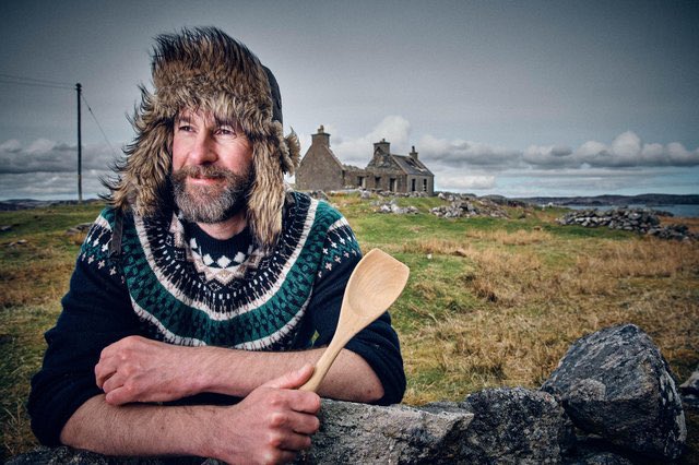 brianjaffa's tweet photo. NEW: Gaelic goes global as more than 100 events are staged around the world during new week-long festival celebrating the language. https://t.co/eSiWWgzB6C @sngaidhlig @TheScotsman @scotsman_arts @handsupfortrad @joydunlop @Hebridean_Baker @TyreeGin @duolingo #SeachdainNaGaidhlig https://t.co/ClCLW34vZY