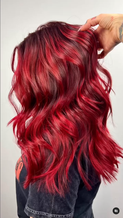 MyRockItStudio's tweet photo. So I heard this was a thing
5 seconds of hotness
Red hot hotness
@olaplex
@oligopro
@megix10
@framar
@malibucpro https://t.co/fTllSqDcmZ