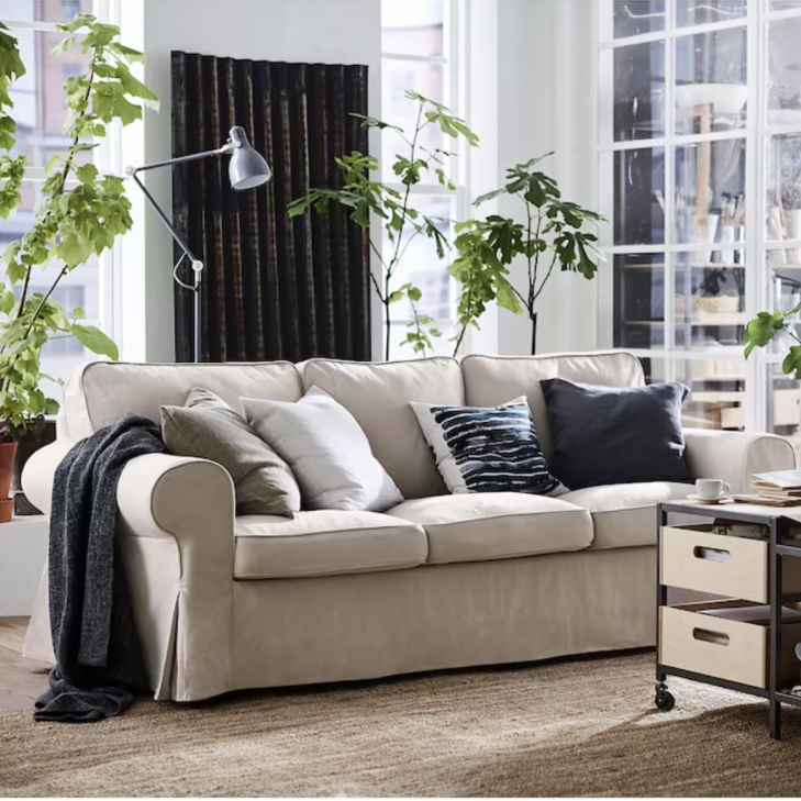 AGirlWorthSavin's tweet photo. Slip covered sofa is great for a family home because they are easy to wash and maintain but I think they also look really elegant and luxurious.  They also come in a variety of styles for any home.

https://t.co/VfX74v9mon

#slipcoveredsofa #homeliving #interiordesign #bestsofa https://t.co/YIkVzZHU3o