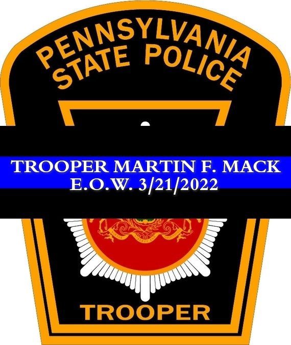 acarrubba543's tweet photo. God bless these heroes, their families and fellow Troopers, and the civilian and their family who died this morning in the crash on I-95. 🙏🏼😢
#pspstrong #PSP https://t.co/W9To45D16f