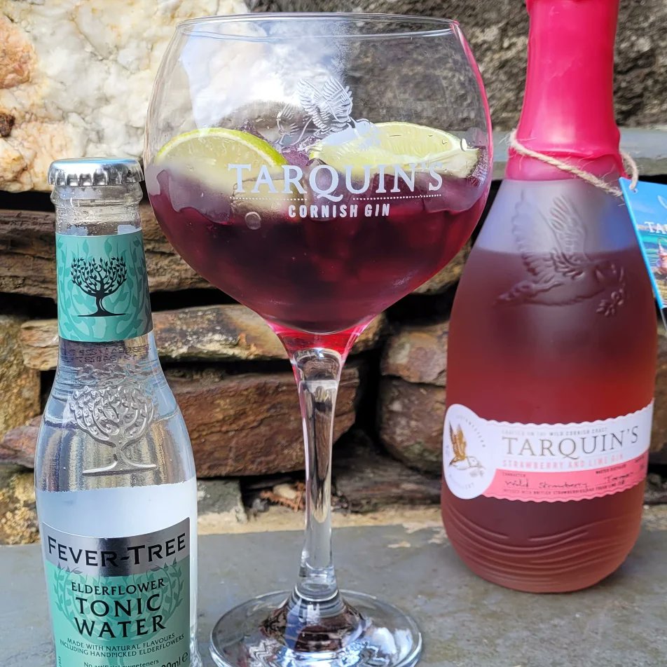 The Wellington Hotel tweet media