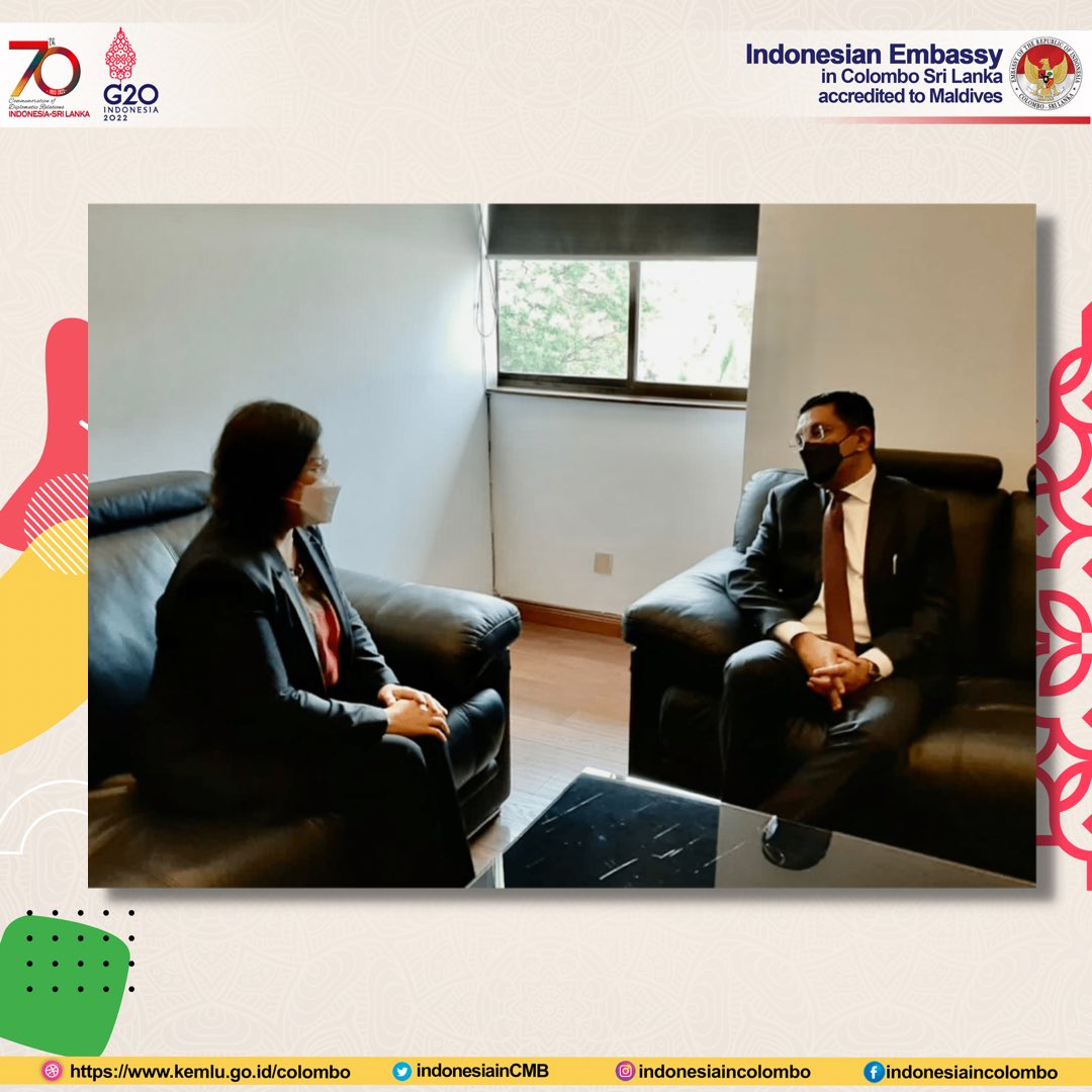 Hon. Ali Sabry, Minister of Justice welcomed the visit of Indonesian Ambassador today (21/03). They had a warm discussion in the effort of enhancing bilateral relations, including in promoting people to people understanding. They plan to organize some activities in the future🇮🇩🇱🇰