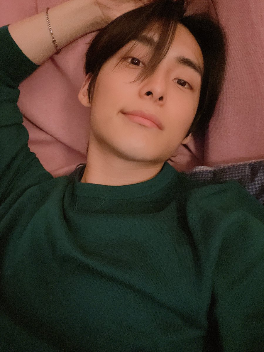 OnThisDayACE's tweet photo. [210322] // One Year Ago

A.C.E Twitter update from Jun

🕊 https://t.co/OiSZxPxJ2v

@official_ACE7
#ACE #에이스 #Jun #준 https://t.co/Ao7viZUPtA