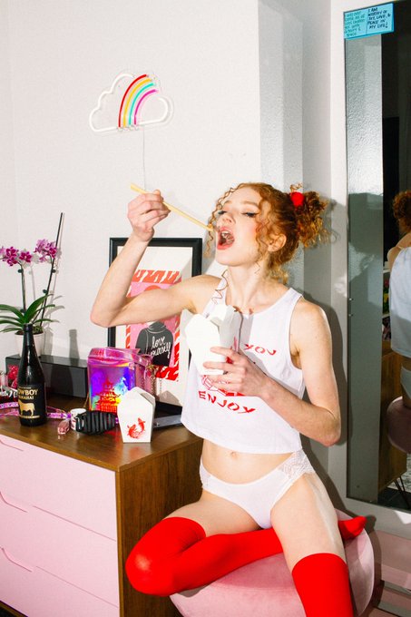 Make sure to hop in my discord -- it's delicious 🥡  https://t.co/v8KDJmayPI https://t.co/R3D3bVK4RG<a href="/tag/newprofilepic"class="tags"><span>#newprofilepic</span></a>