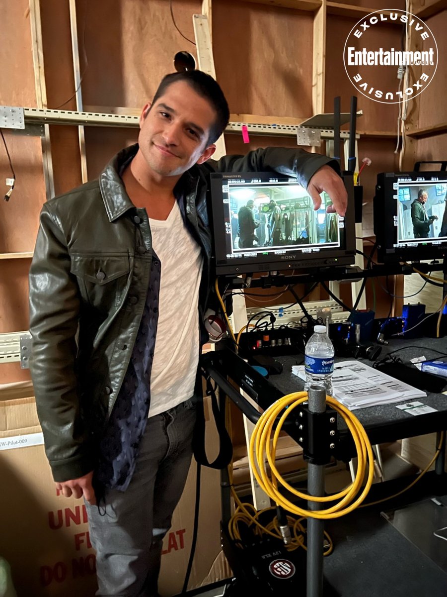samhighfill's tweet photo. Scott McCall is back! Here are some BTS photos from the set of #TeenWolfTheMovie https://t.co/NaI7hI067I #TeenWolf @tylergposey https://t.co/Iqhjf7m1OL