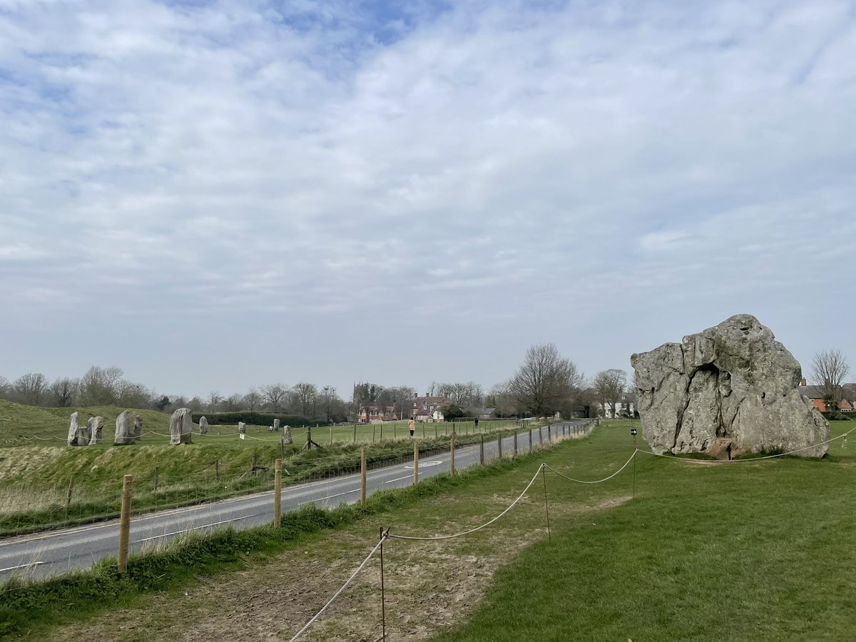 My day started early and cool with light cloud at Avebury and finished with a glorious evening at Woodhenge. I also don’t think I’ve ever seen the Stonehenge Bronze Age carvings stand out so clearly. What a wonderful way to spend the day. #timeforwiltshire #GreatWestWay