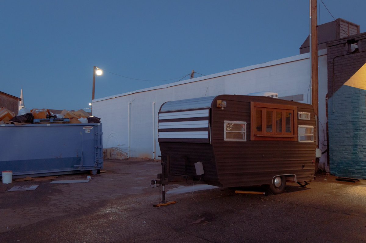 BrandonsFilms's tweet photo. some scenes from a blue evening https://t.co/hdgvT1RpZL