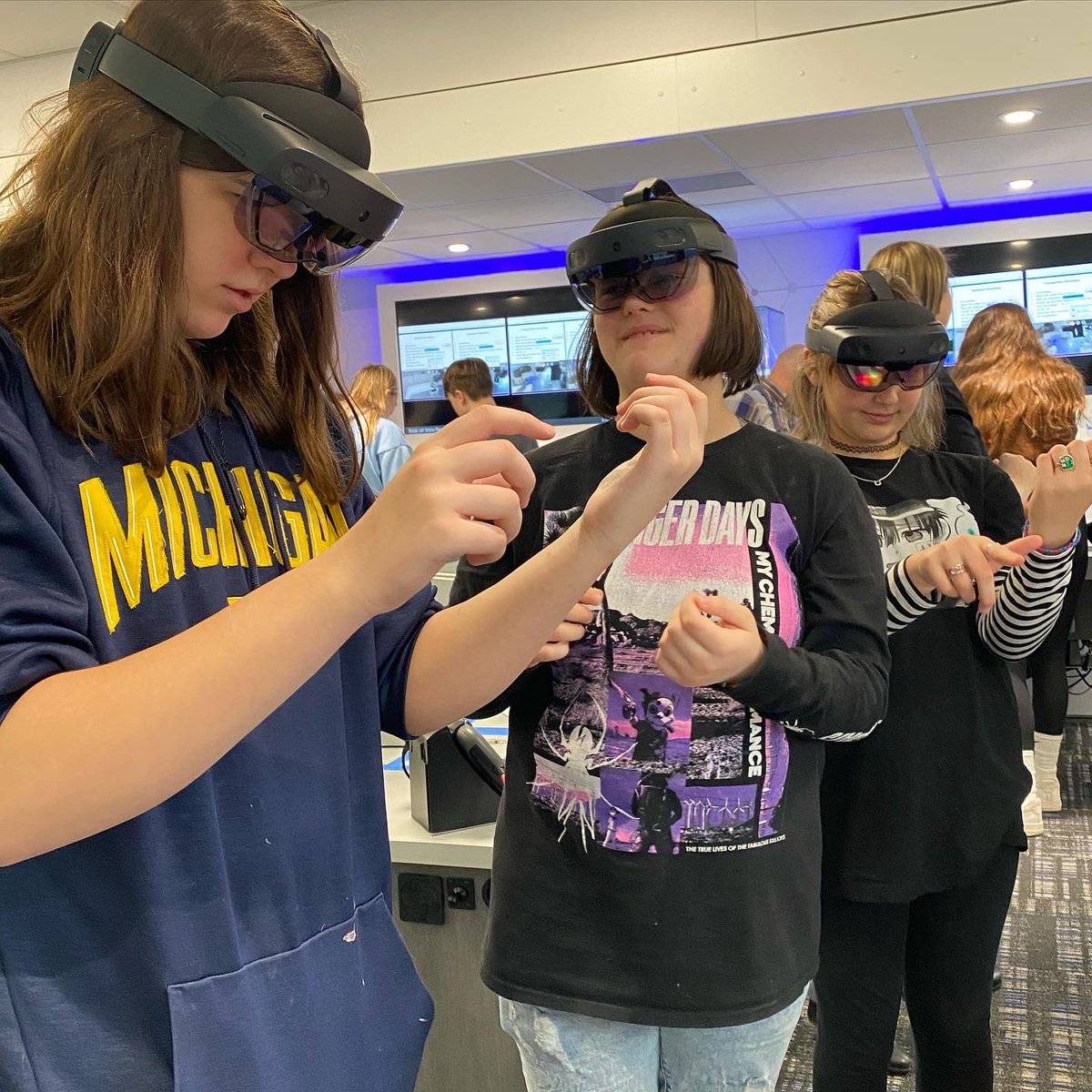 Mrs. Hubbard tweet media