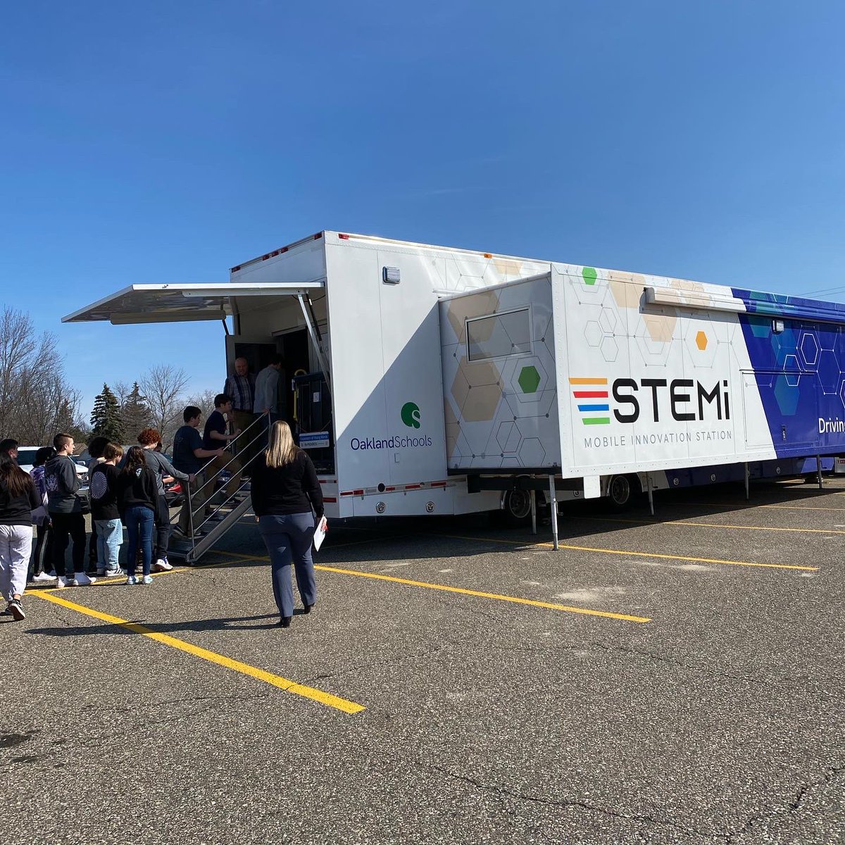 Mrs. Hubbard tweet media