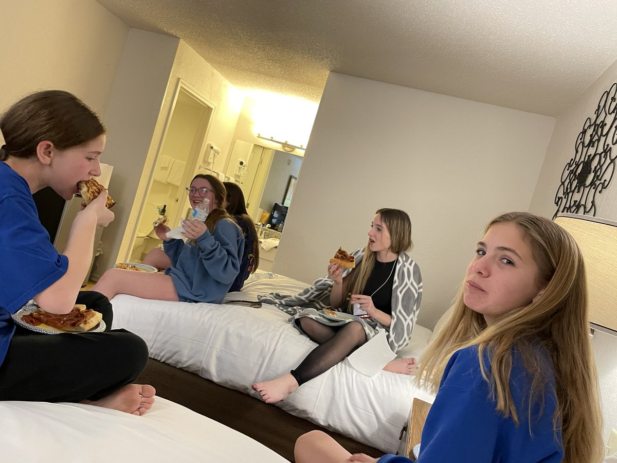 RockPort_fccla's tweet photo. Day 1 of State Leadership Conference:  
Pizza picnic in rooms. Ready for Opening Session. Quick pic with guest speaker, Kevin Scheele https://t.co/KFbssXEC06