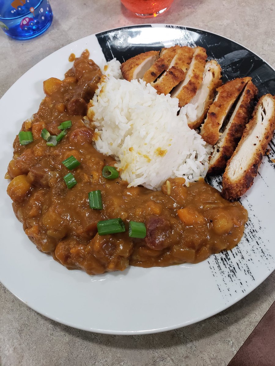 Artsy_Chef's tweet photo. Tonight's Dinner, Chicken Katsu Curry inspired by the actor Shonozaki Ken from Kamen Rider Saber #ArtsyChefCooks #currynight #thanksreggie https://t.co/YzjOQ1tVJg