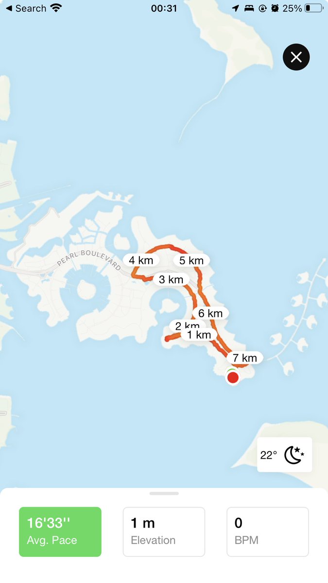 shxquille_'s tweet image. Before we sleep, we do that fake scenarios thing in bed. I tried walking it off lol #nikerunclub #thinkingdeep #runningwithshaq #RunningWithTumiSole #RunningWithLulubel