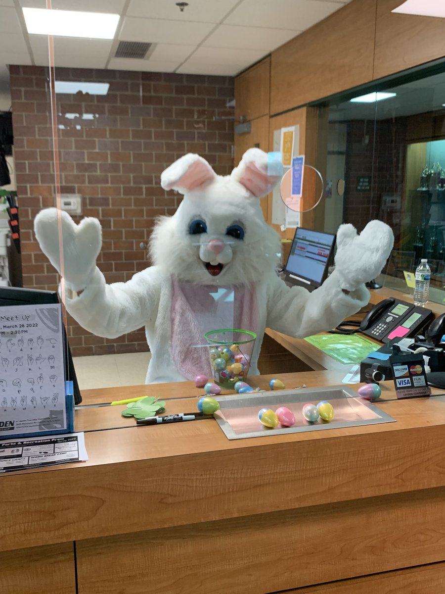 LeydenTwpRec's tweet photo. A friend of ours stopped by today at the Community Center! We hope youโll come to visit him at this yearโs FREE Bunny Brunch #Eggstravaganza!
๐ Sat. 4/9
๐ฐ 11am - 2pm
๐Westdale Park
#hippityhop #easter #bunny #bunnybrunch #egghunt #weareleyden #leydenpride #ilparks https://t.co/VKZ1Adk5sT