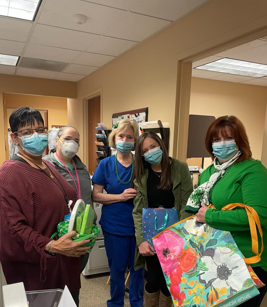 ExcelCareDover's tweet photo. #ExcelCareDover celebrated Social Worker month with a gesture of appreciation for the amazing members at the local hospitals.
#HereToExcel #EXCELCARE https://t.co/liHlSw1Ocn