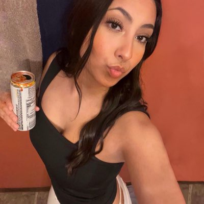 g1sselle_'s tweet photo. #NewProfilePic https://t.co/j8sNlD9lMq
