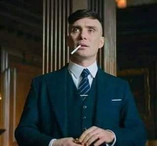 المستقبل الذي رسمته في خيالي منذ زمن ليس له أي علاقة بالمهزلة التي تحدث الان