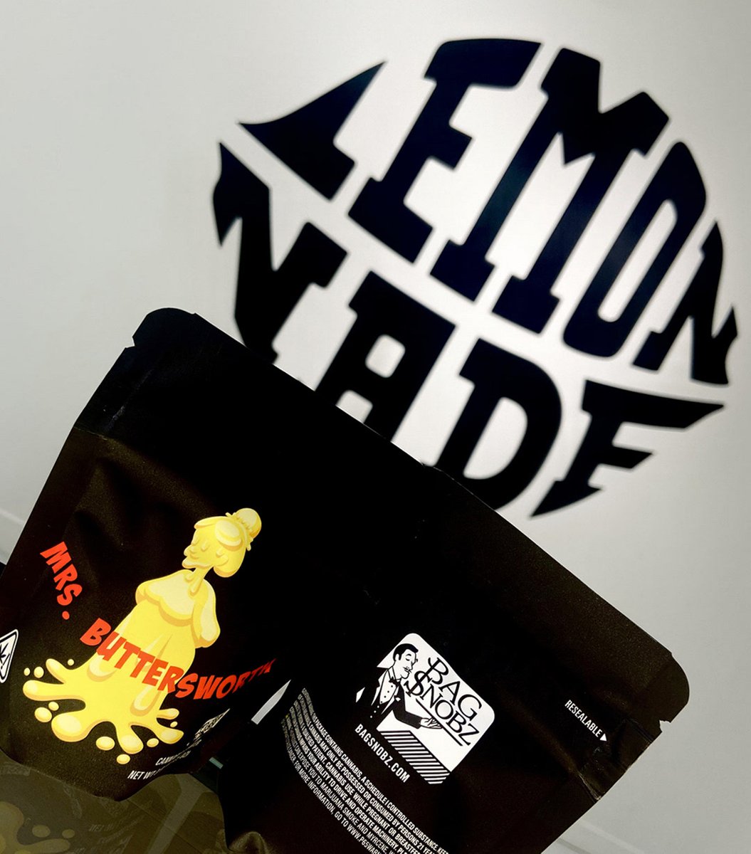 LemonnadeLakeE's tweet photo. Smooth 🧈 as 🧈 butter 🧈
Mrs. Buttersworth by @BagSnobz 🔥 🔥 #LemonnadeLakeElsinore https://t.co/zIeUaMmi2d