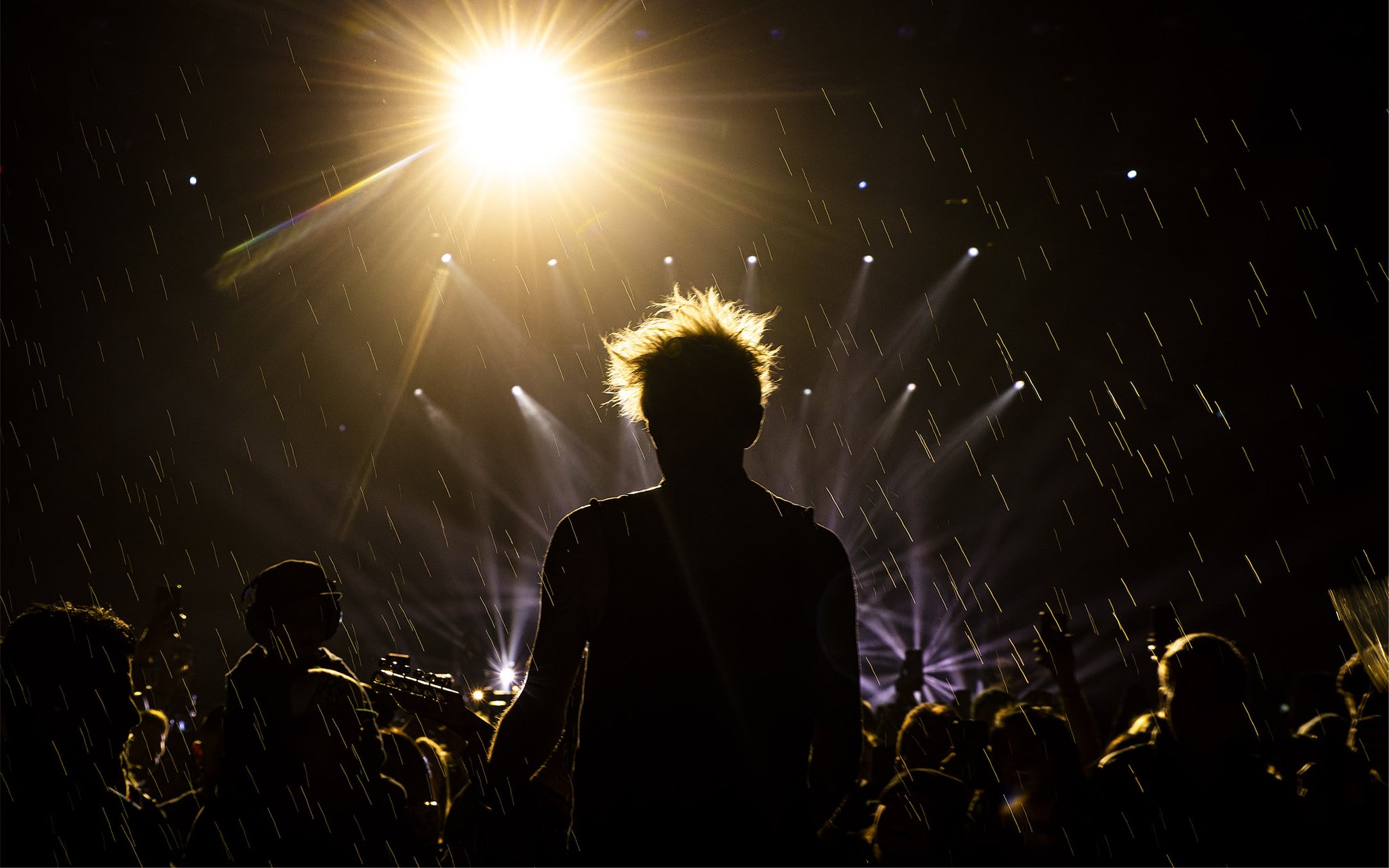 Happy birthday to Deryck Whibley of 